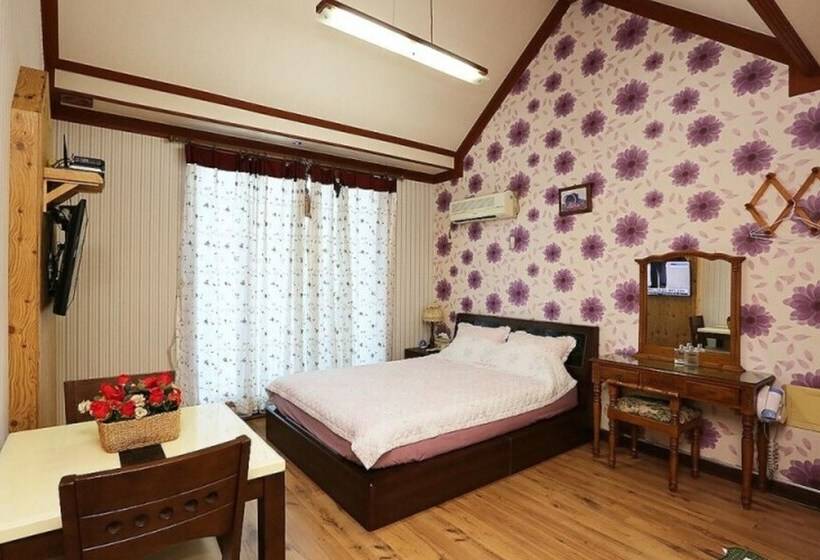 Taean Sky Garden Pension