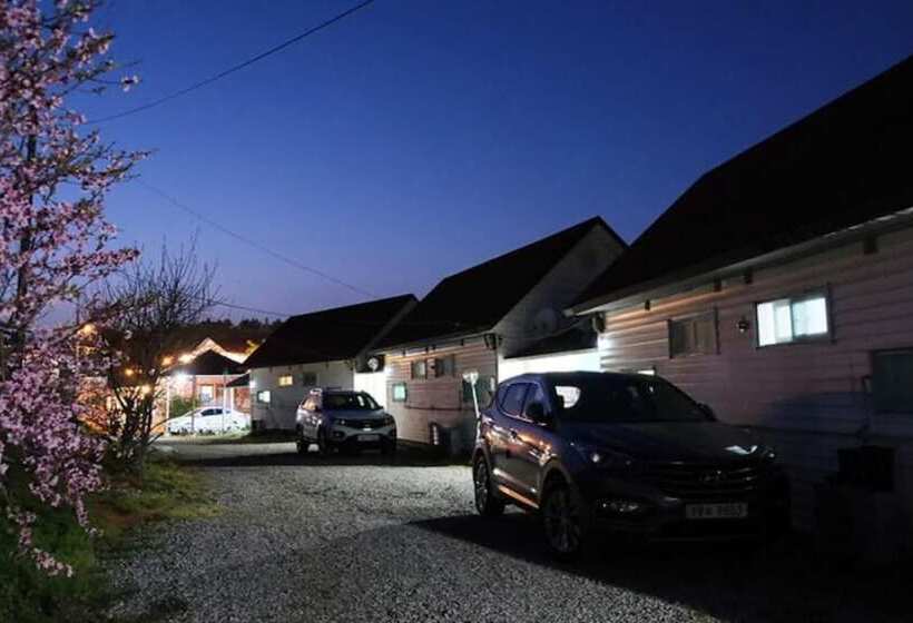 Taean Sujung Pension