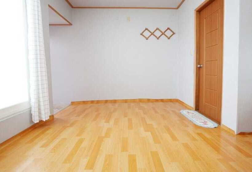 Taean Sujung Pension