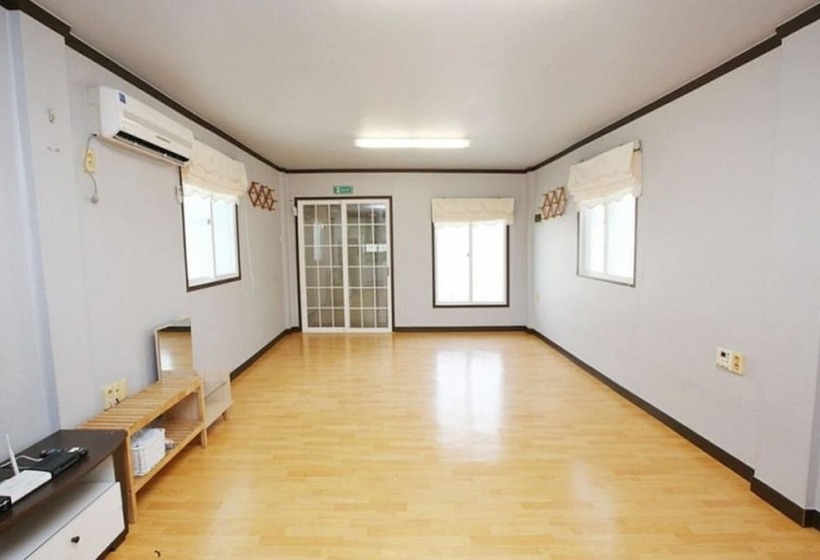 Taean Sujung Pension