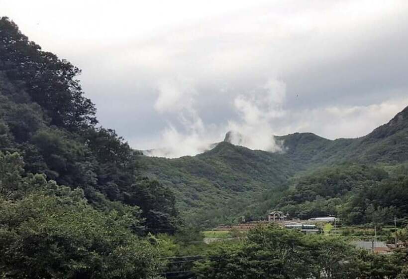 Wanju Madangi Sumokwon Pension
