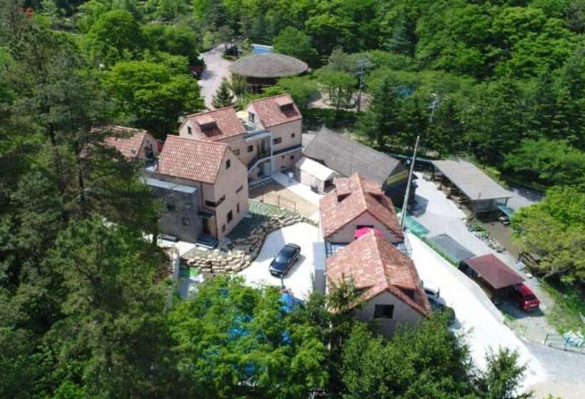 Wanju Madangi Sumokwon Pension