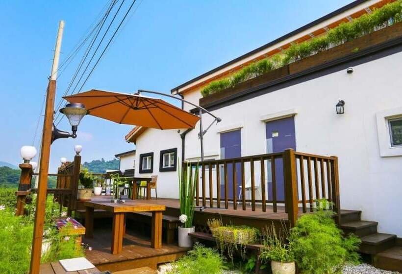 Yangpyeong Healing Day Pension