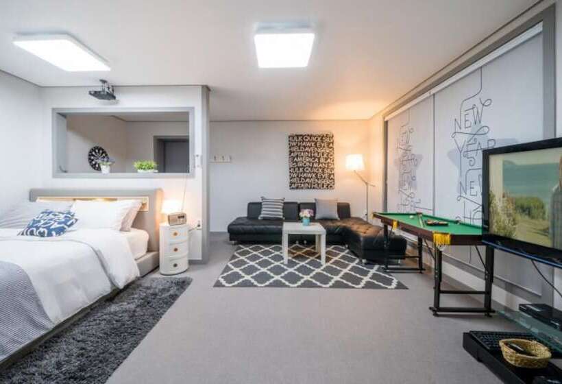 Chuncheon Blabla Pension