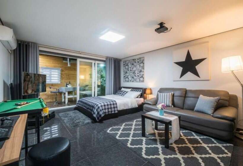 Chuncheon Blabla Pension