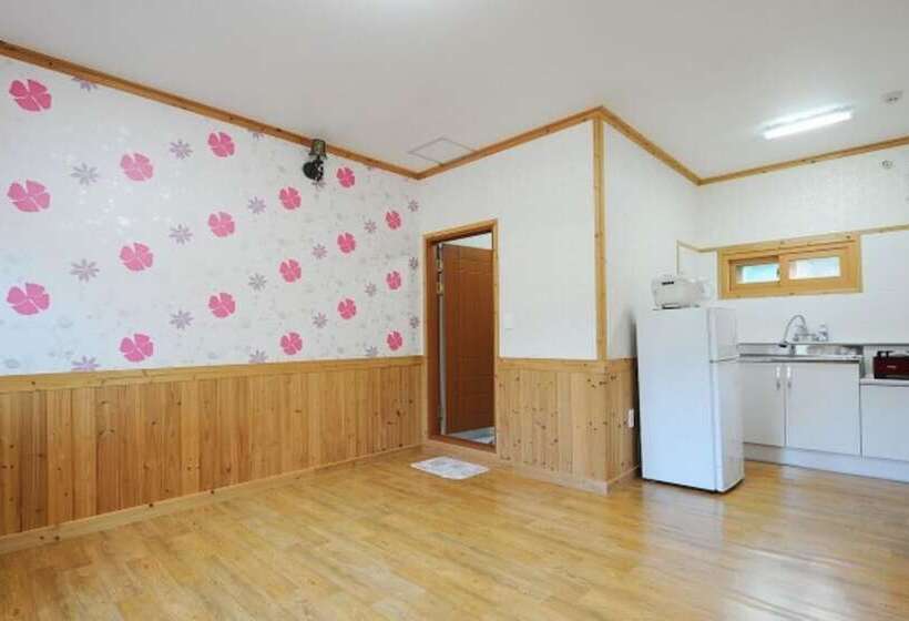 Damyang Clover Pension