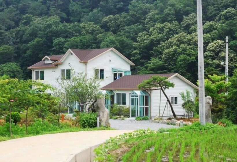 Damyang Clover Pension