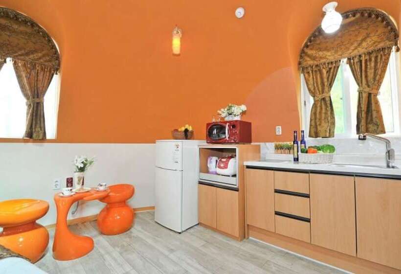 Damyang Firefly Pension