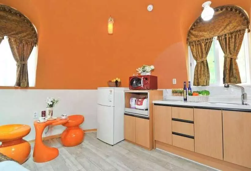 Damyang Firefly Pension