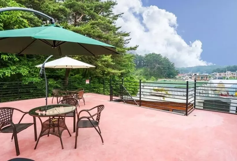 Gangneung Geukkot Pension