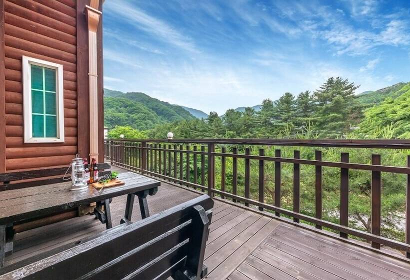 Gapyeong Chaerokji Pension