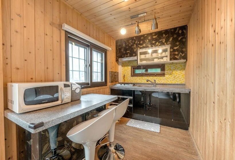 Gapyeong Chaerokji Pension