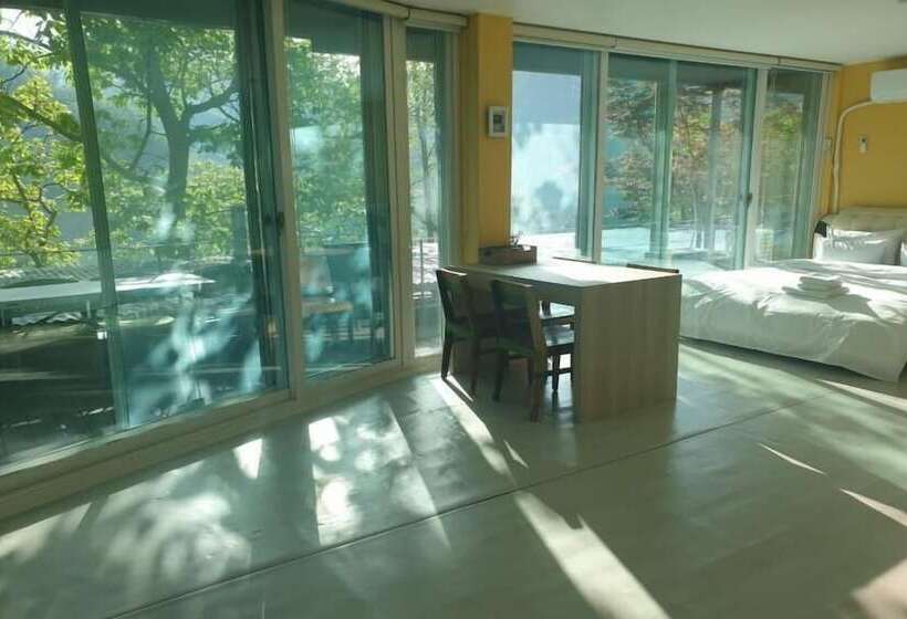 Gapyeong Clubviva Spa Pension