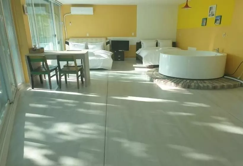 Gapyeong Clubviva Spa Pension