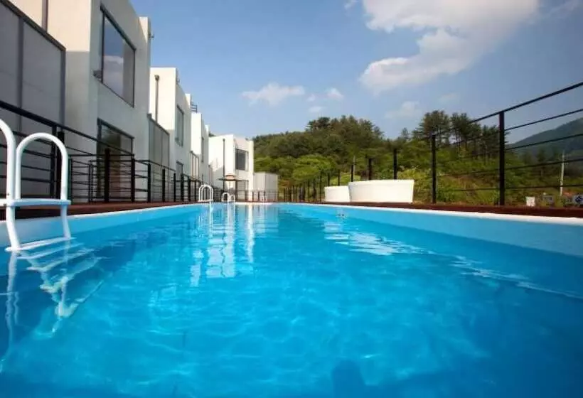 Gapyeong Moderno Pension