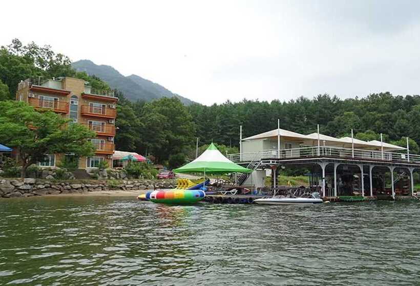 Gapyeong Sanwullo Water Leisure Pension