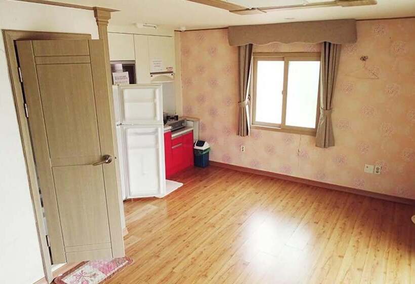 Gapyeong Sanwullo Water Leisure Pension