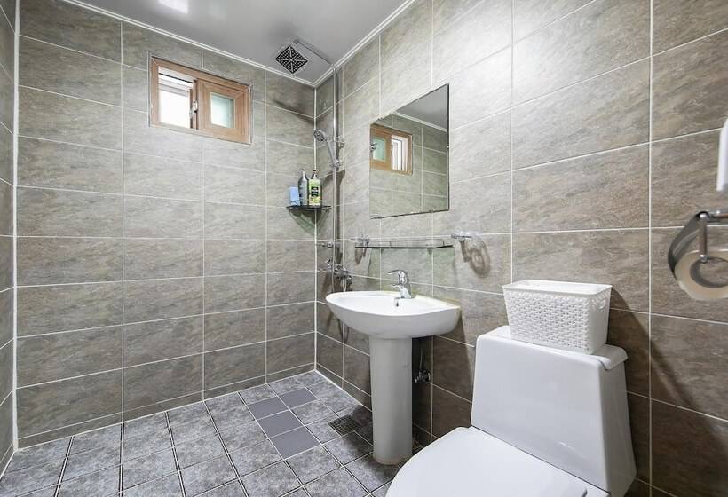 Gapyeong Twelve Pension