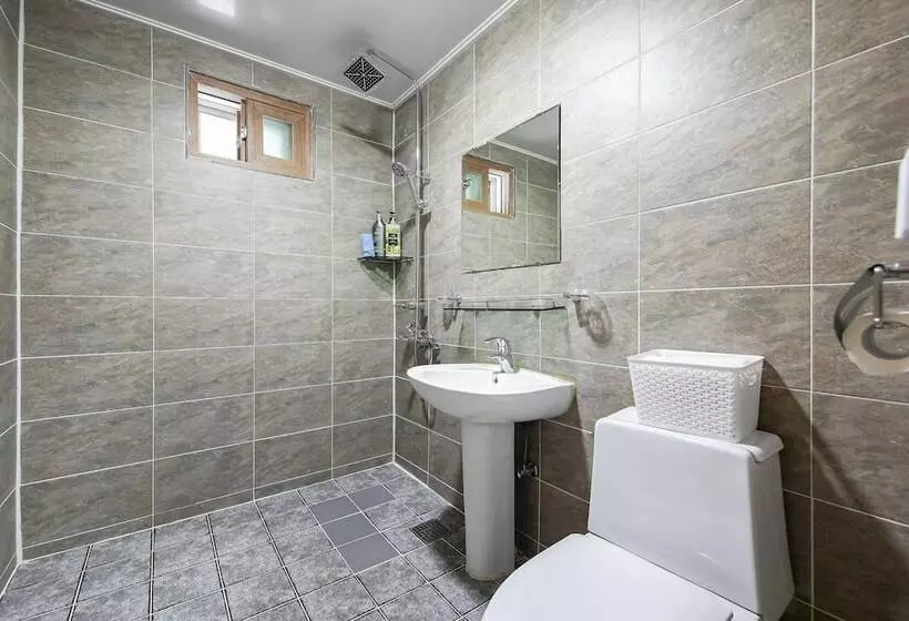 Gapyeong Twelve Pension