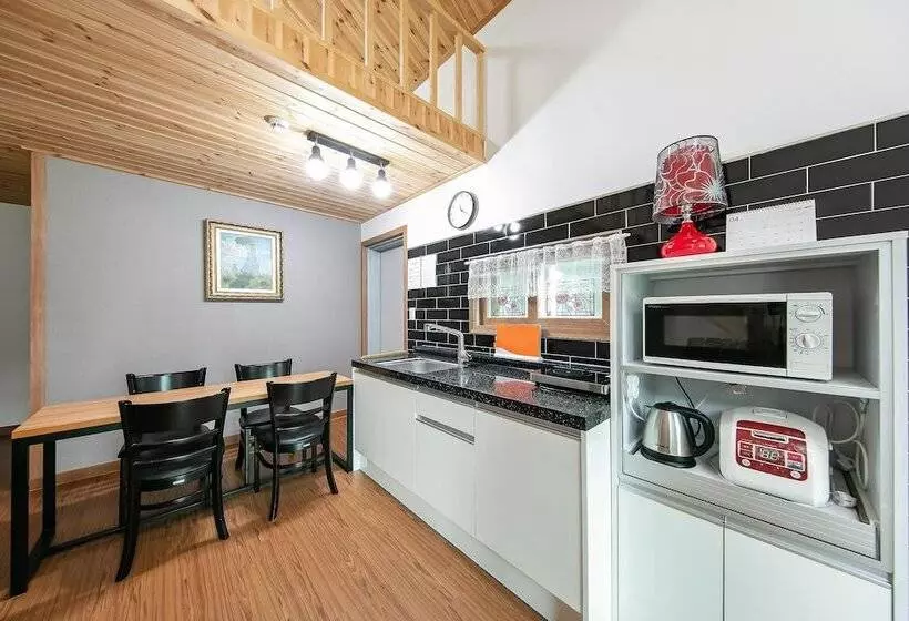 Gapyeong Twelve Pension