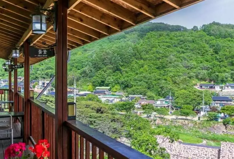 Gurye Dandelion Travel Pension