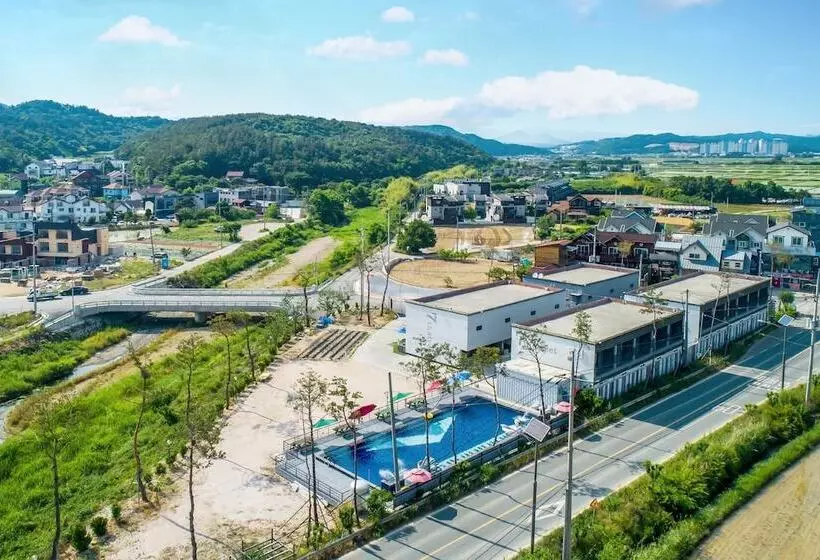 Gyeongju Pension 700