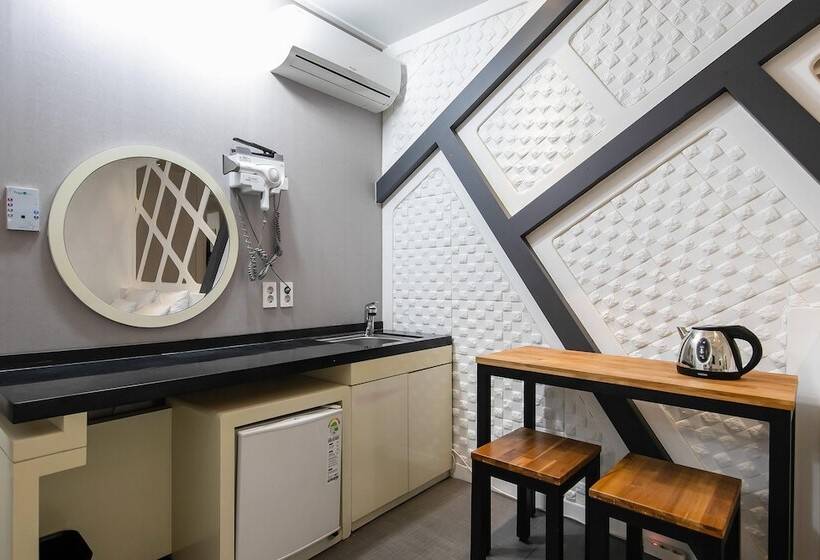 Gyeongju Pension 700