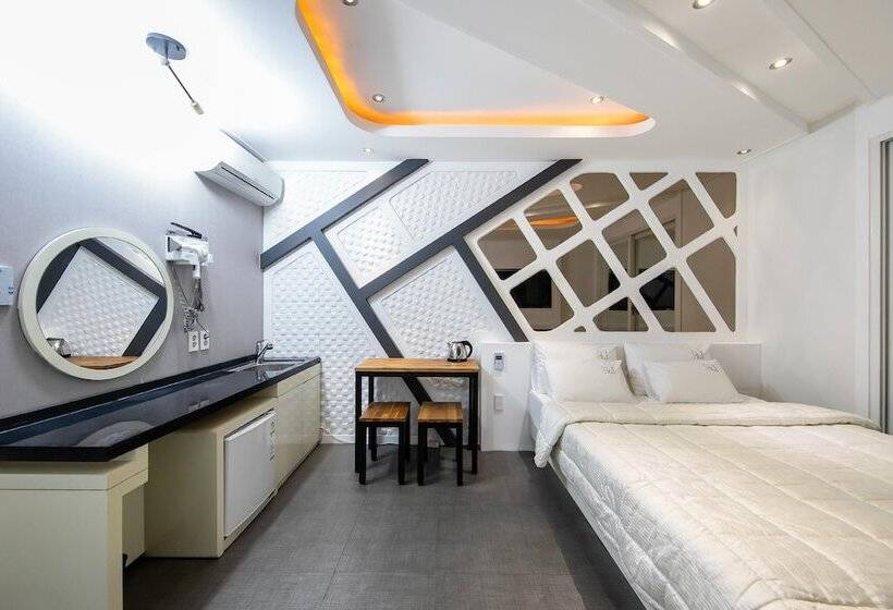 Gyeongju Pension 700