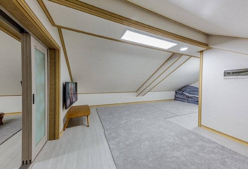 Gyeongju Soraedanga Pension