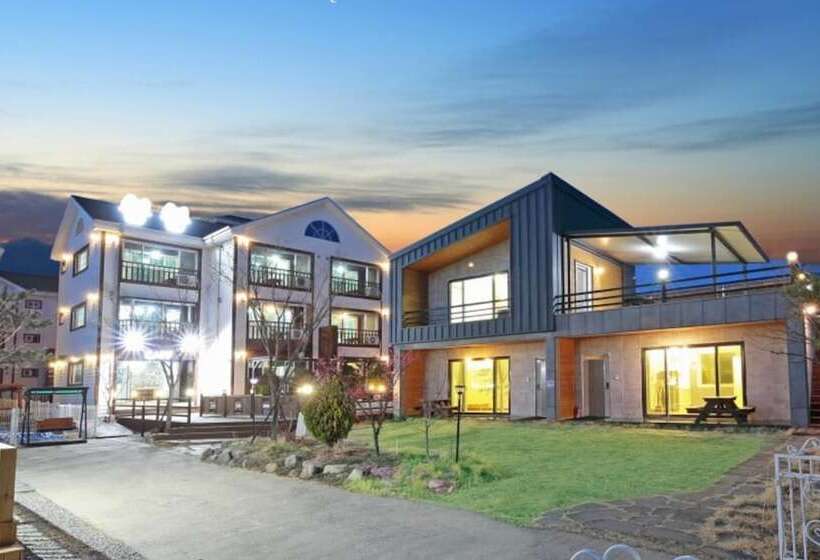 Gyeongju Bombom Pension