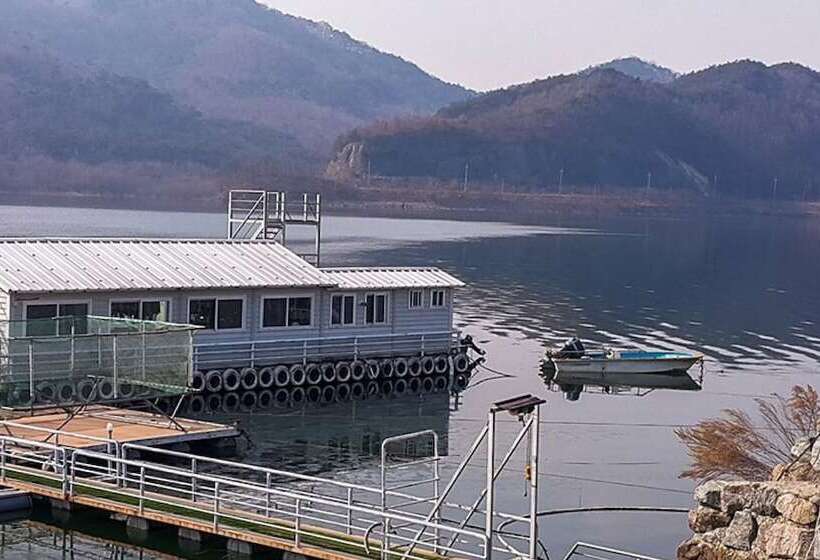 Jangseong Pyeonbaeksup Hwangto Pension