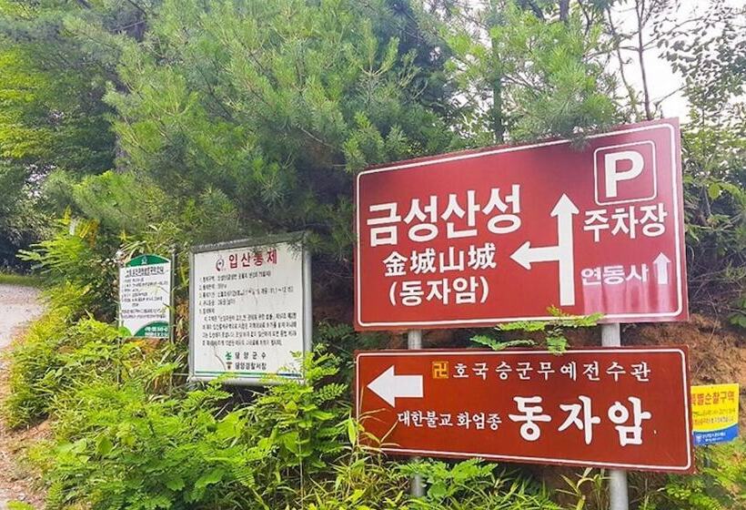 Jangseong Pyeonbaeksup Hwangto Pension