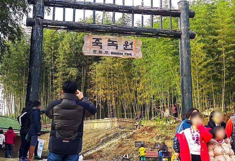 Jangseong Pyeonbaeksup Hwangto Pension