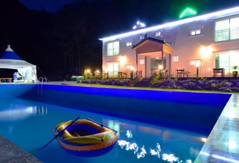 Jeongseon Ttobagi Condo Pension