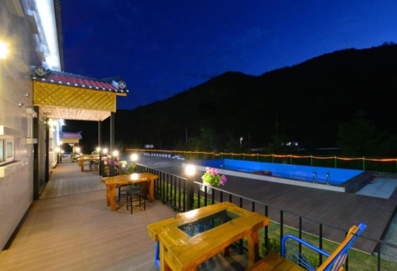 Jeongseon Ttobagi Condo Pension