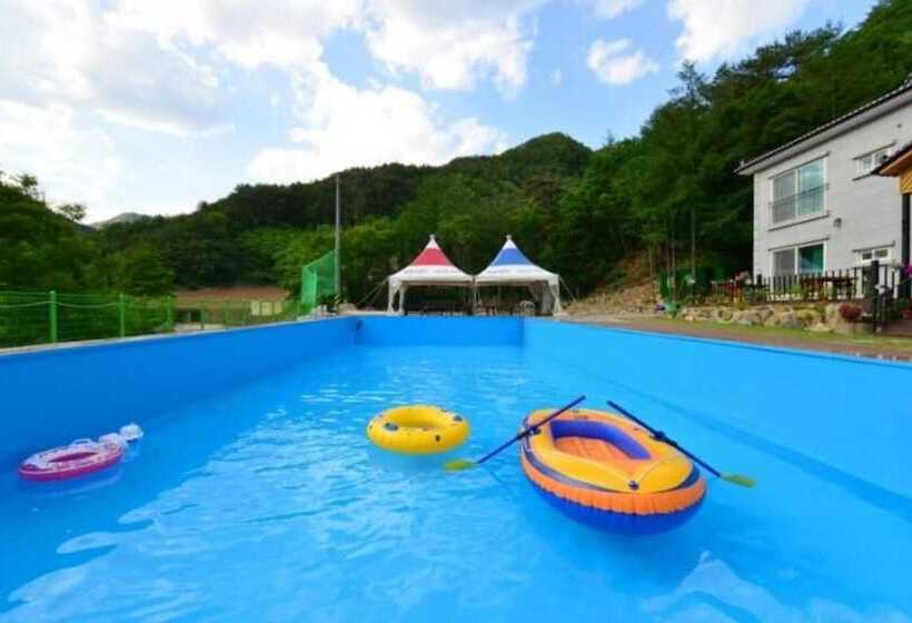 Jeongseon Ttobagi Condo Pension