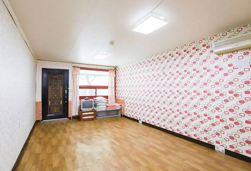 Namyangju Doldam Camp Pension