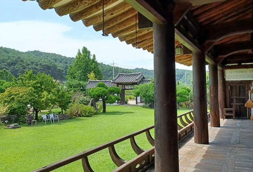 ペンション Andong Hakbong Jongtaek