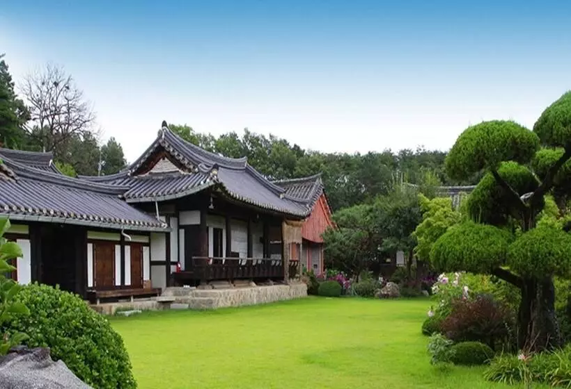 ペンション Andong Hakbong Jongtaek