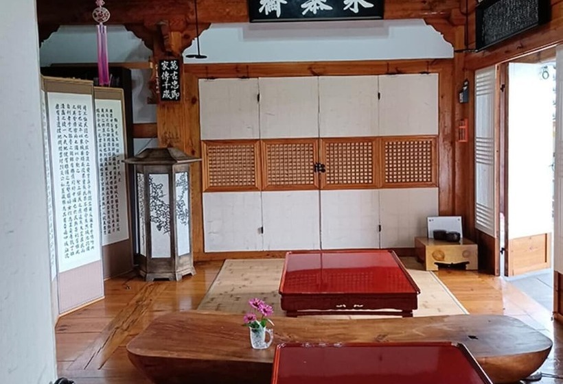 ペンション Andong Hakbong Jongtaek