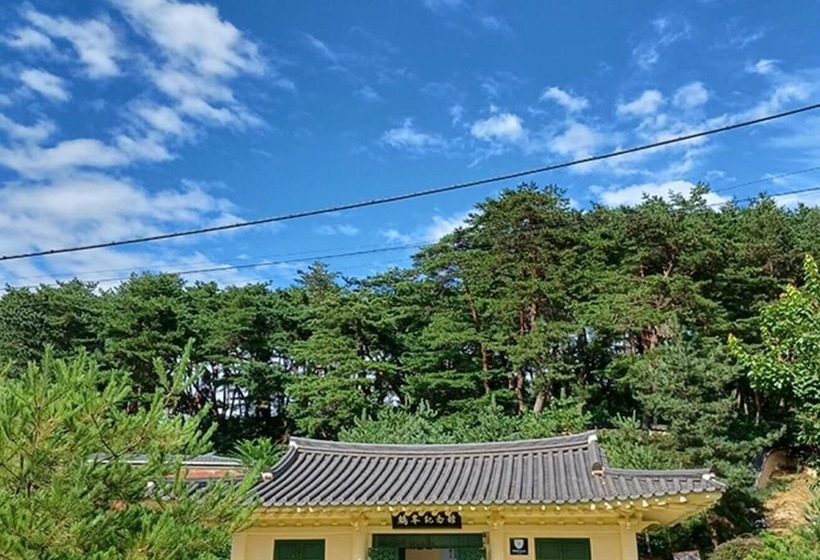 ペンション Andong Hakbong Jongtaek