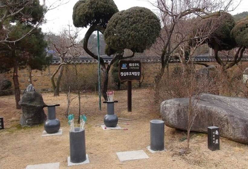 ペンション Andong Hakbong Jongtaek