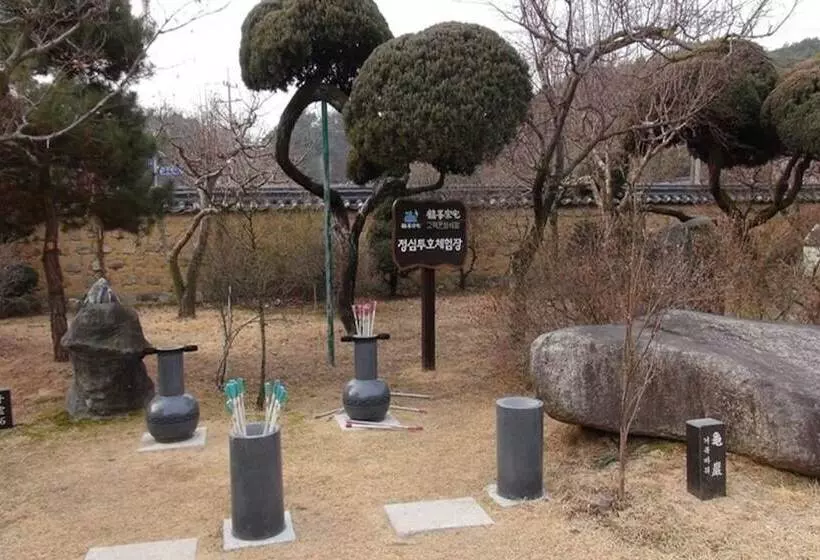 ペンション Andong Hakbong Jongtaek