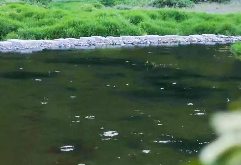 Majatalo Chuncheon Sampogil Pool Villa