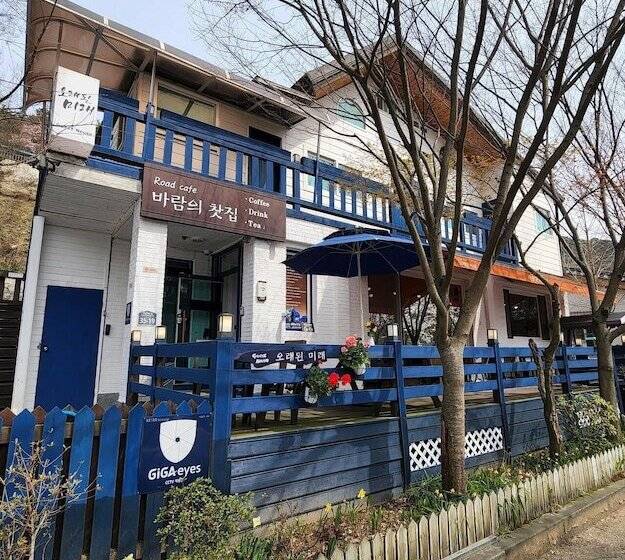 Pensió Jeonju Oraedoenmirae Guest House