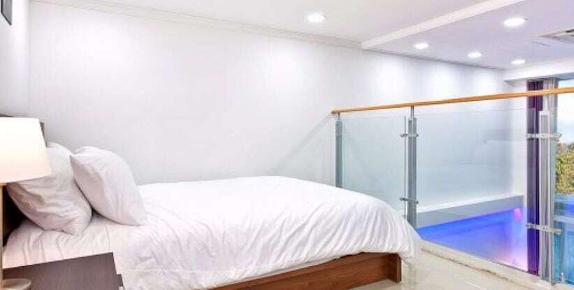 بنسيون Namhae Pine Tree Resort