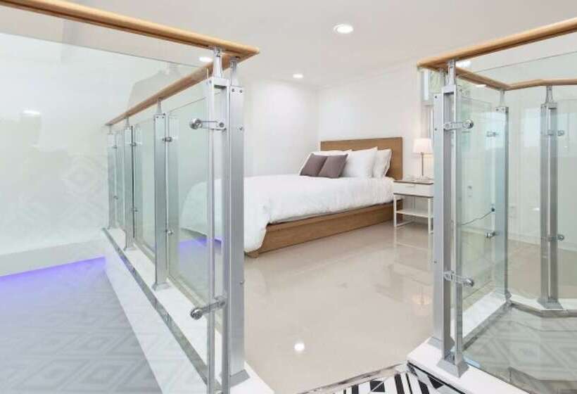 بنسيون Namhae Pine Tree Resort