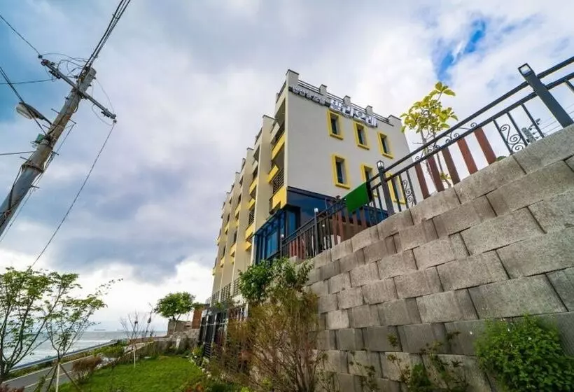 Pohang Bagliore Pension