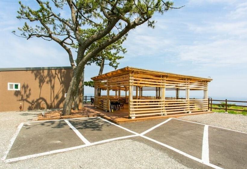 Pohang Sea And Tree Pension
