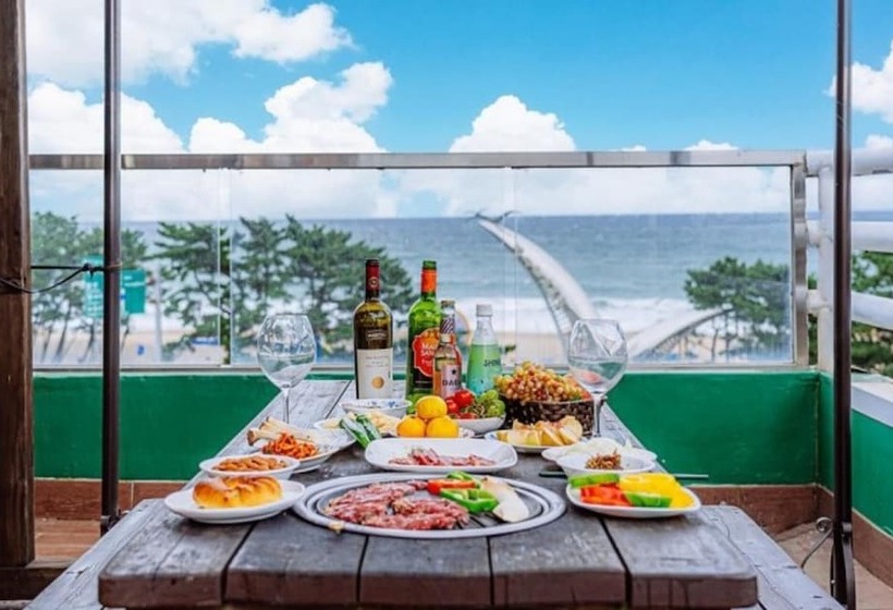 Yeongdeok Sunshine Pension